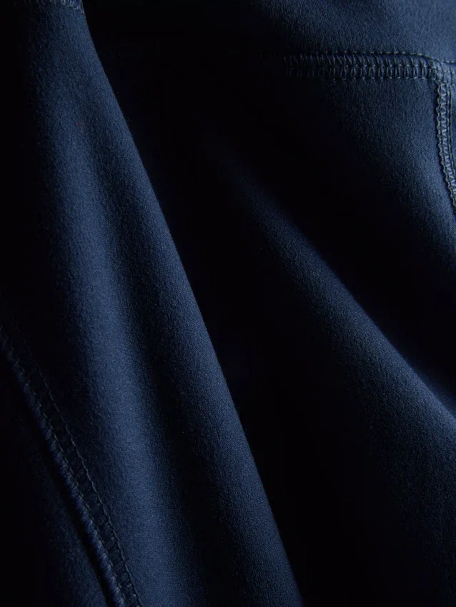 Hochgeschnittene, glatte Active-Leggings mit Stützfunktion