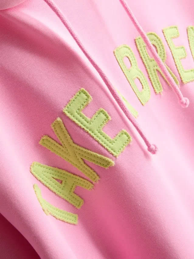 Hoodie mit College-Print aus baumwollreicher Mischung