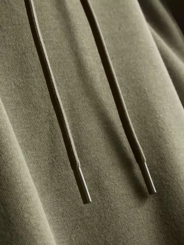 Hoodie mit Kordelzug