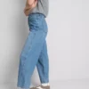 Jeans aus Baumwoll-Denim mit konisch zulaufendem, geradem Bein