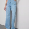 Jeans mit hoher Taille und geradem Bein