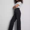Jeans mit hoher Taille und geradem Bein