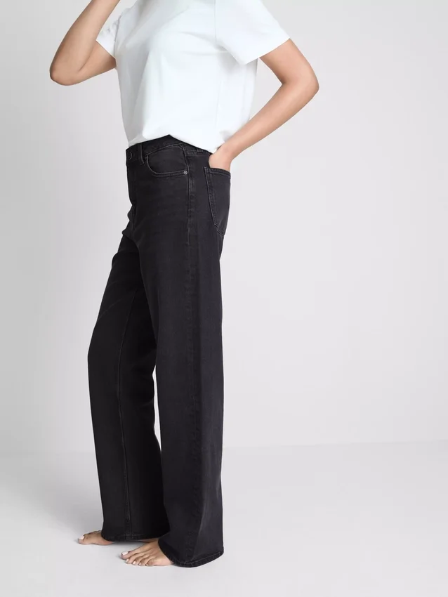 Jeans mit hoher Taille und geradem Bein