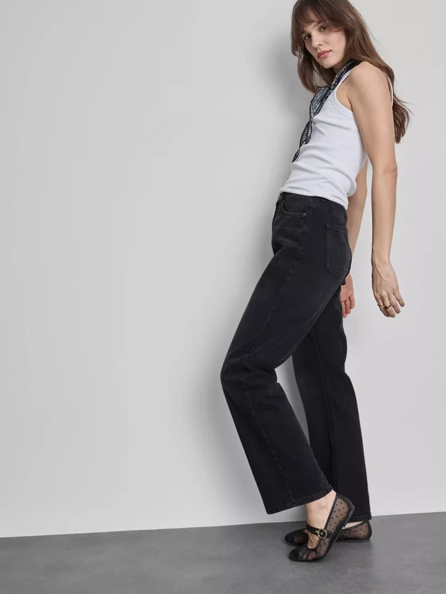 Jeans mit hoher Taille und geradem Bein