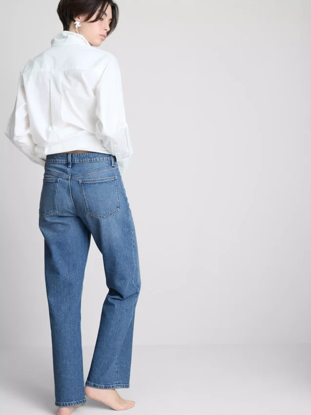 Jeans mit hoher Taille und geradem Bein