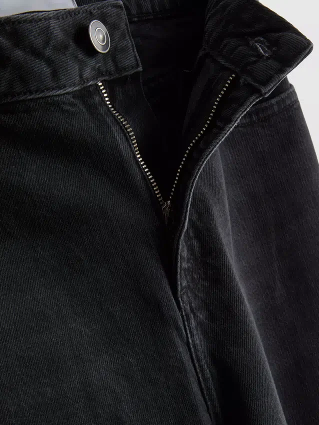 Jeans mit hoher Taille und geradem Bein