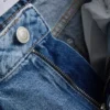 Jeans mit hoher Taille und geradem Bein