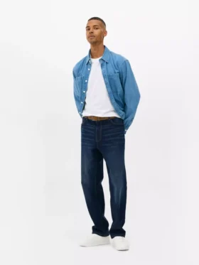 Jeans mit mittlerer Leibhöhe und geradem Bein