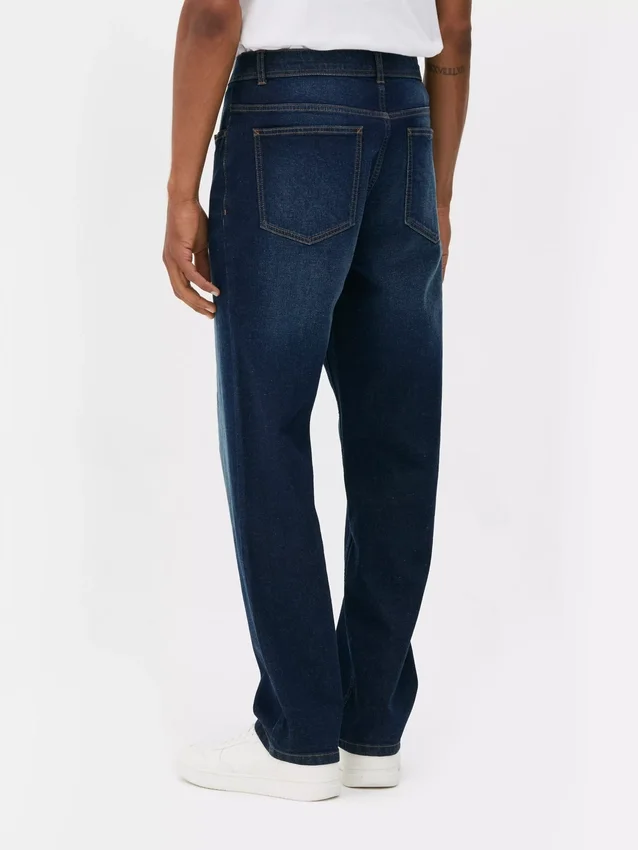 Jeans mit mittlerer Leibhöhe und geradem Bein