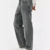 Jeans mit mittlerer Leibhöhe und geradem Bein