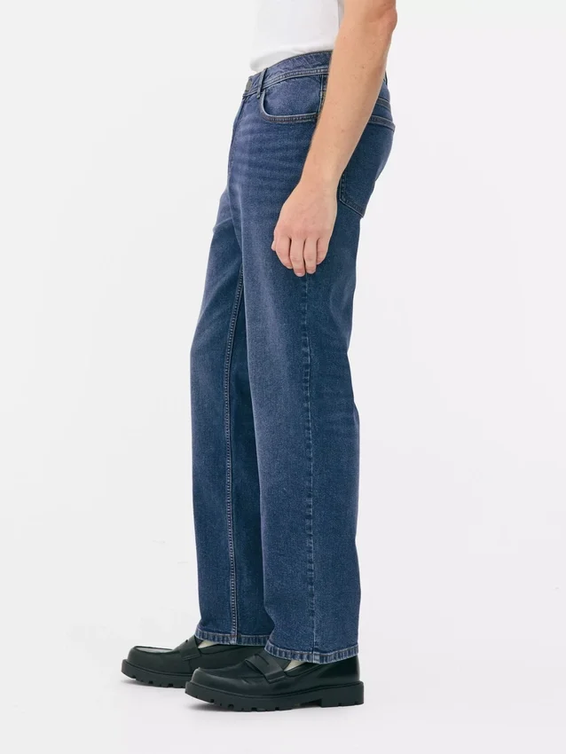 Jeans mit mittlerer Leibhöhe und geradem Bein