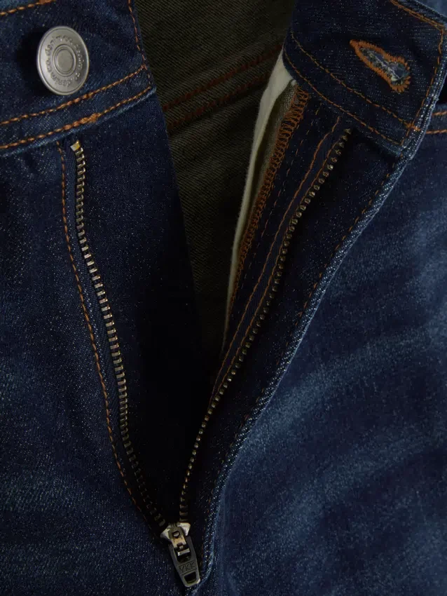 Jeans mit mittlerer Leibhöhe und geradem Bein