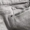 Jeans mit mittlerer Leibhöhe und geradem Bein