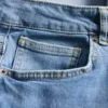Jeans mit mittlerer Leibhöhe und geradem Bein