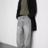 Jeans mit mittlerer Leibhöhe und lockerem, geradem Schnitt