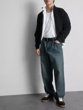 Jeans mit mittlerer Leibhöhe und lockerem, geradem Schnitt