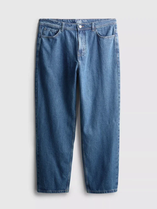 Jeans mit mittlerer Leibhöhe und lockerer Passform