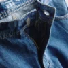 Jeans mit mittlerer Leibhöhe und lockerer Passform