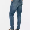Jeans mit mittlerer Leibhöhe und schmaler Passform
