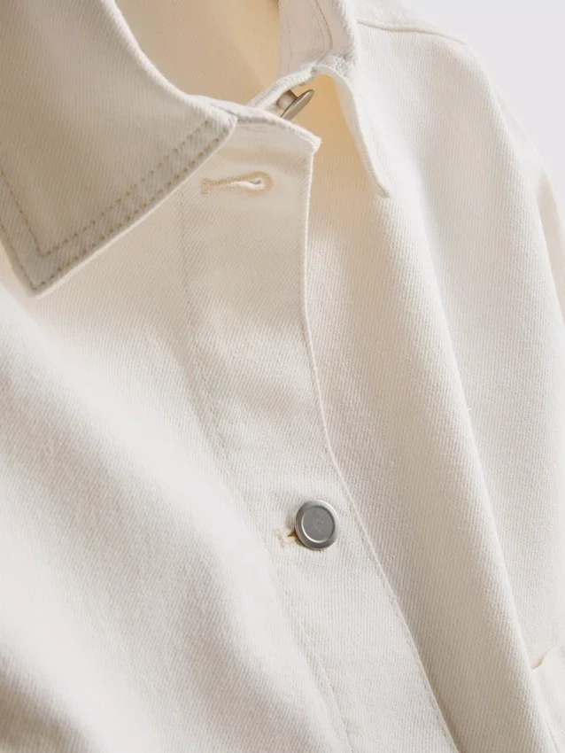 Jeansjacke aus Baumwolle mit aufgesetzten Taschen