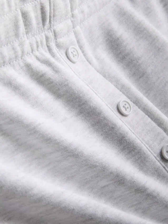 Jersey-Shorts mit Knopfdetails aus baumwollreichem Material