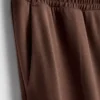 Jogginghose mit weitem Bein