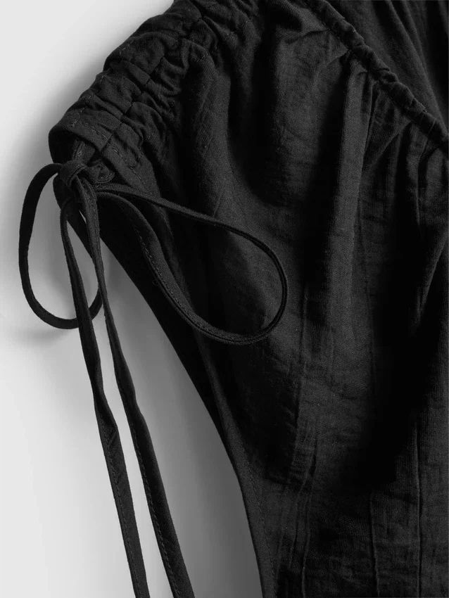Jumpsuit mit V-Ausschnitt und Ballonbeinen