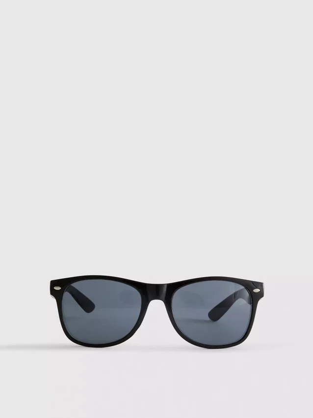 Klassische Wayfarer-Sonnenbrille