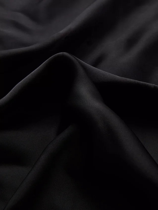 Kleiner Satin-Schal