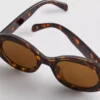 Klobige ovale Sonnenbrille