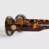 Klobige ovale Sonnenbrille