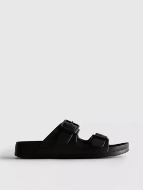 Klobige Sandalen mit doppeltem Schnallenriemen