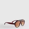 Klobige Sonnenbrille im Pilotenstil
