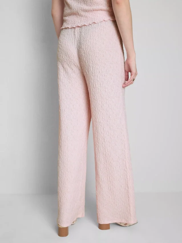 Knautschige Hose mit geradem Bein und Kordelzug