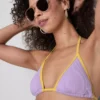 Kräuselt-Bikini-Oberteil mit kontrastierendem Dreieck