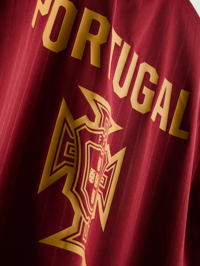 Kurzarm-T-Shirt «Portugal»