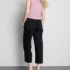 Kurze Denim-Jeans mit weitem Bein