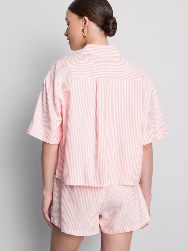 Kurzes, kastenförmiges Oxford-Shirt mit kurzen Ärmeln