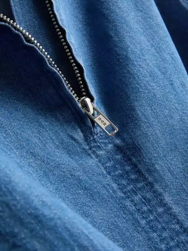 Kurzes Rüschen-Tanktop aus Baumwoll-Denim