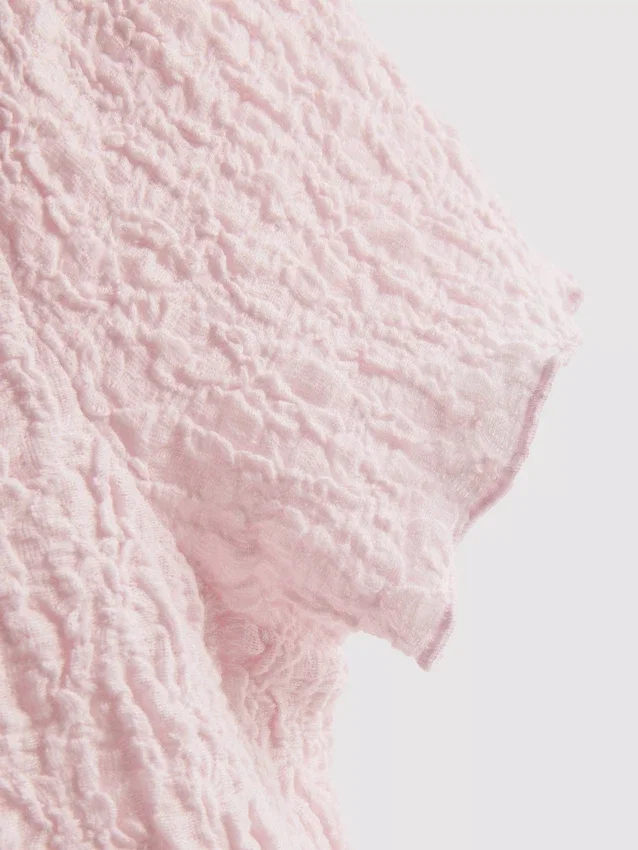 Kurzärmeliges Crinkle-Top