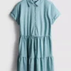 Kurzärmeliges, gestuftes Minikleid