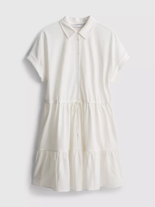 Kurzärmeliges, gestuftes Minikleid
