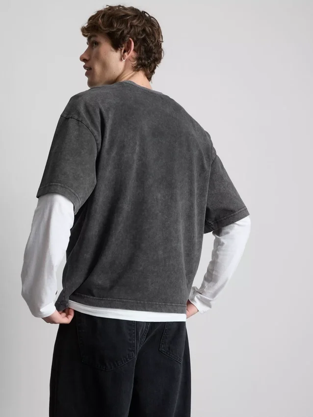 Kurzärmeliges, gewaschenes T-Shirt