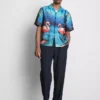 Kurzärmeliges Hemd mit Knöpfen und Flamingo-Print