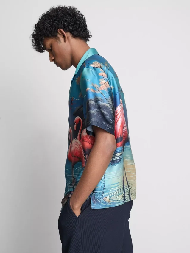 Kurzärmeliges Hemd mit Knöpfen und Flamingo-Print