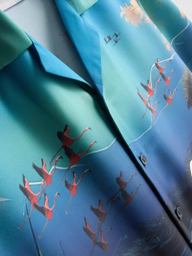 Kurzärmeliges Hemd mit Knöpfen und Flamingo-Print