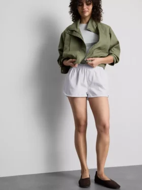 Lauffrack aus Baumwoll-Denim-Shorts