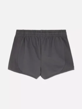 Laufshorts mit Einsätzen