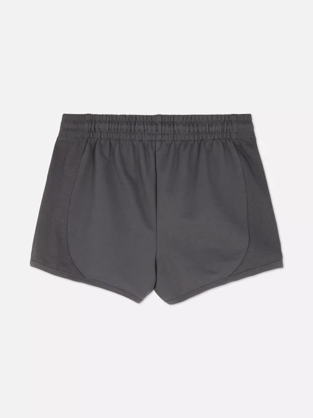 Laufshorts mit Einsätzen