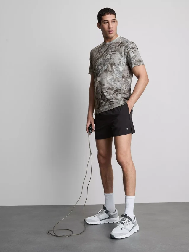 Laufshorts mit Kordelzug